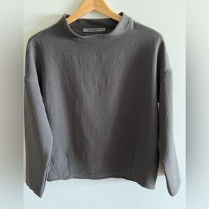 Beau Jours Women’s Long Sleeve Top in Dark Taupe color, size XS